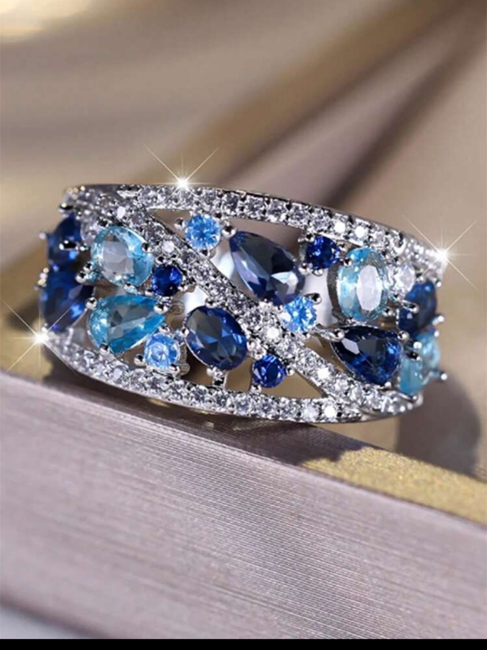 Silver-Toned Blue Multi-Gemstone Statement Ring SIZE 8